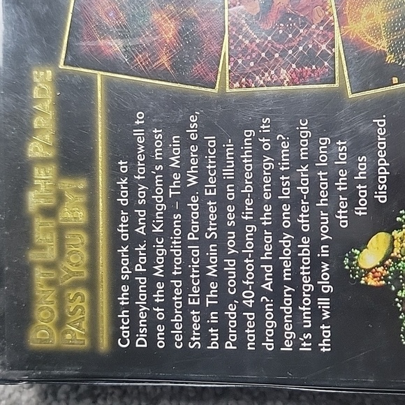 Vintage Disneyland mainstreet parade VHS - Picture 3 of 4